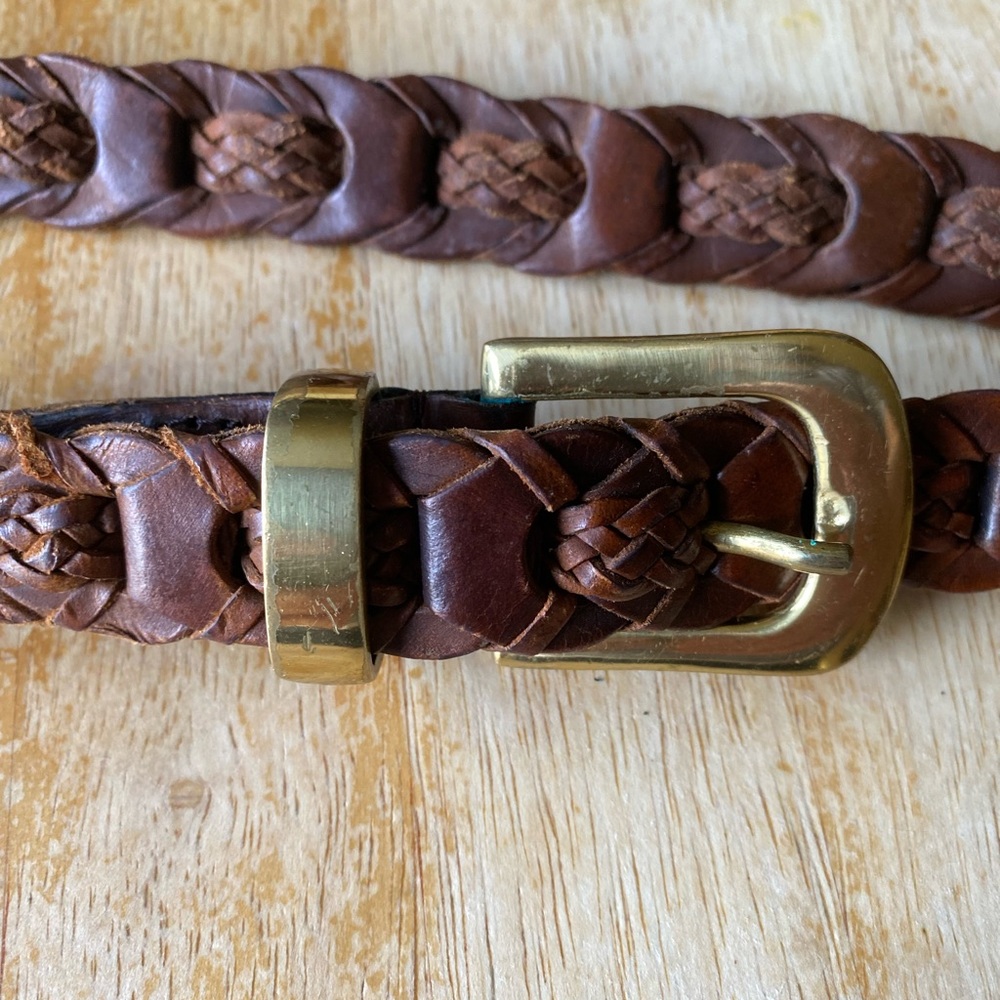 Amiee Lynn - Genuine brown leather (braided) 1” width belt with brass buckle, M